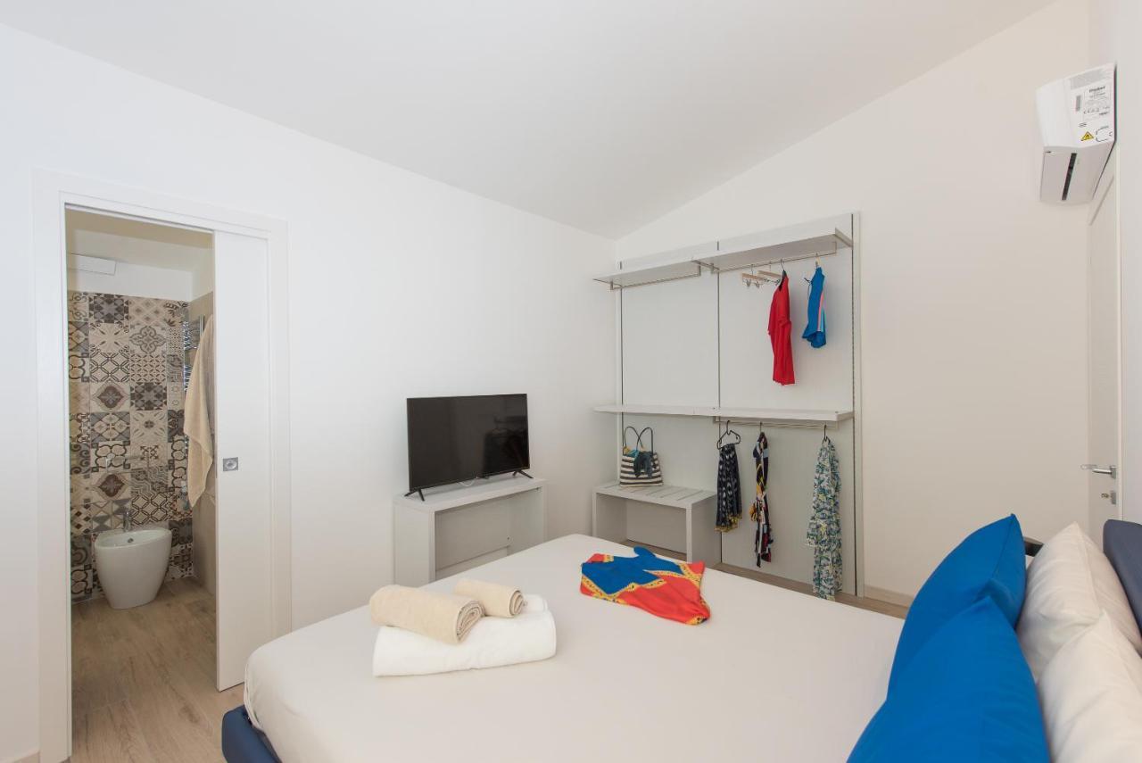 Appartamento Loft Lungomare Vista Mare E Monti Àrbatax Esterno foto