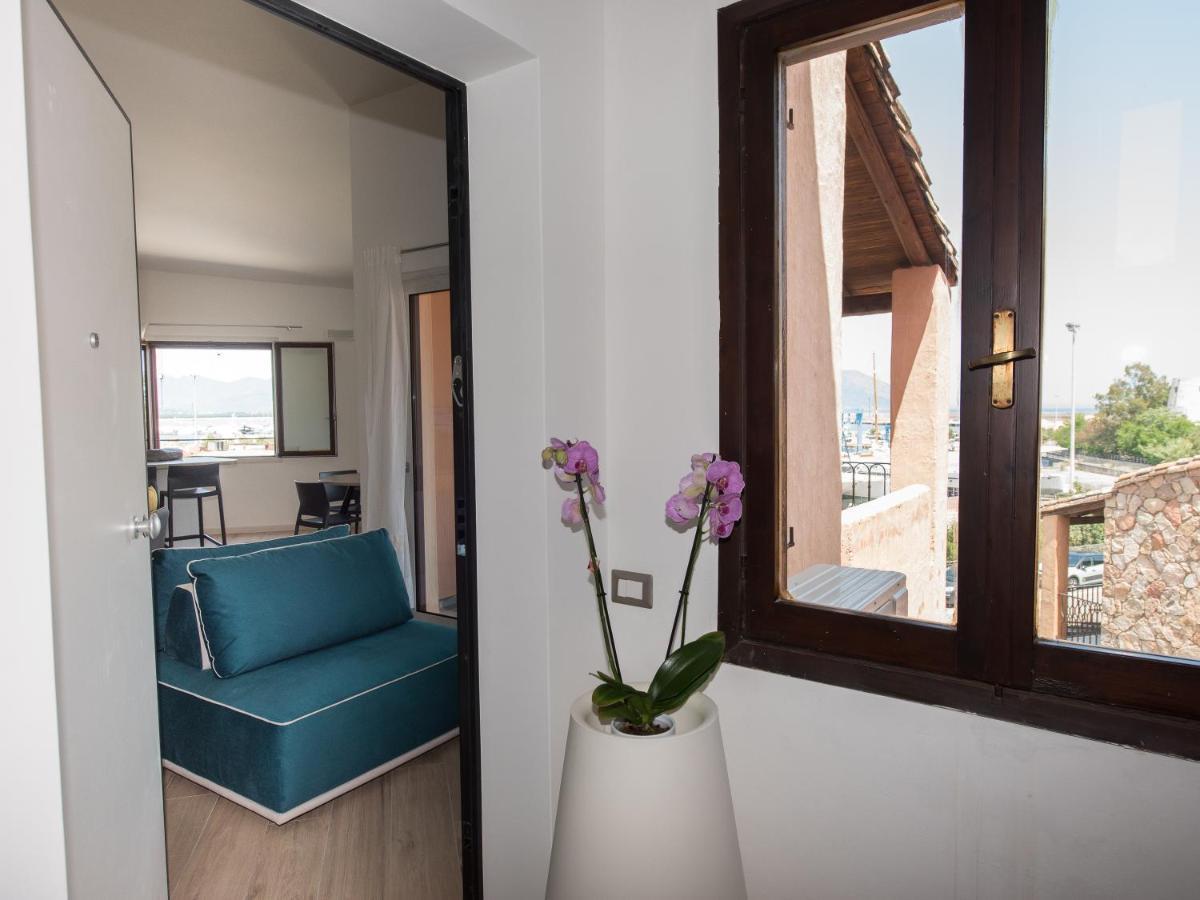 Appartamento Loft Lungomare Vista Mare E Monti Àrbatax Esterno foto